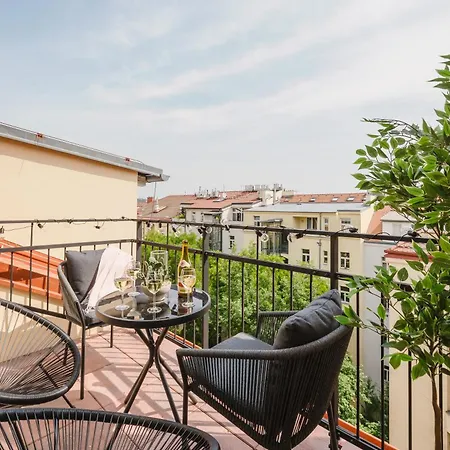 Days - Modern With Ac Near King's Park * פראג