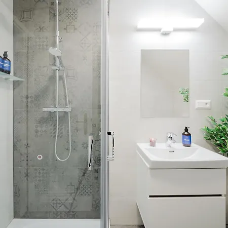 Days - Modern With Ac Near King's Park דירה