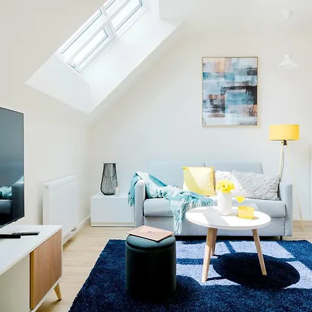 Days - Modern With Ac Near King's Park *