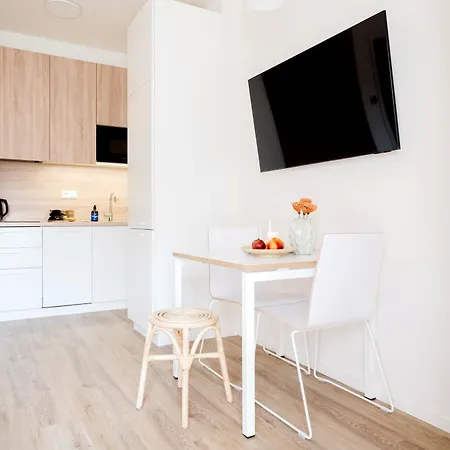 Days - Modern With Ac Near King's Park דירה פראג