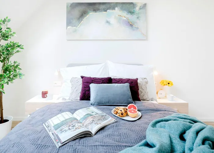 Days - Modern With Ac Near King's Park *