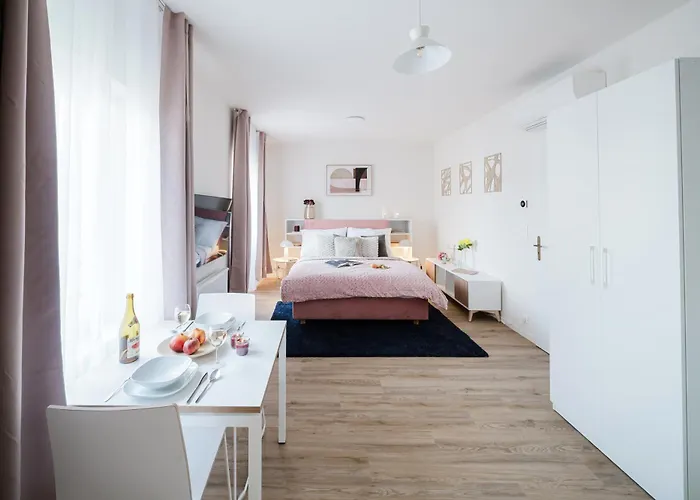 Days - Modern With Ac Near King's Park * 布拉格
