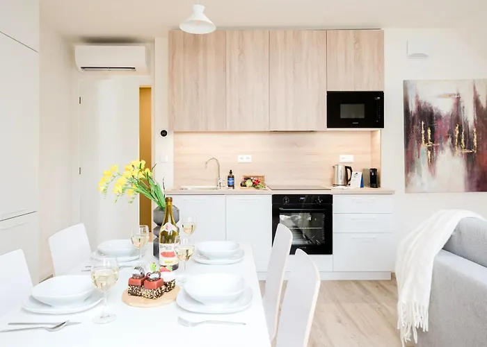 Days - Modern With Ac Near King's Park 公寓