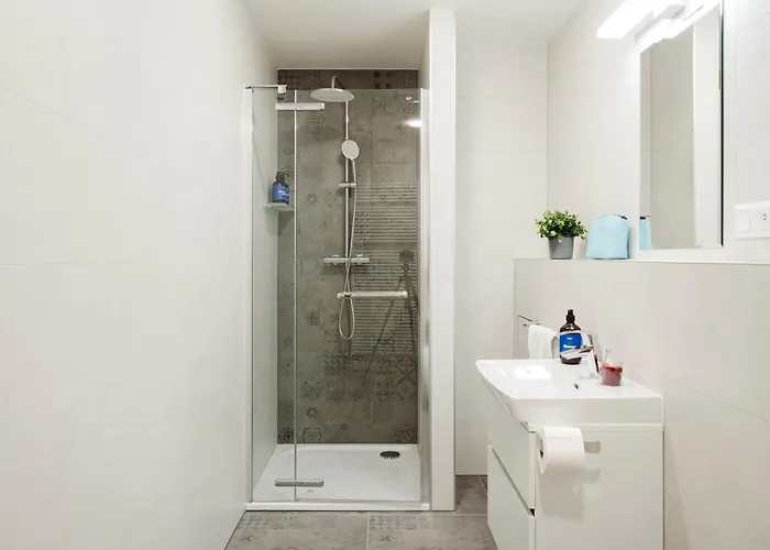 Days - Modern With Ac Near King's Park * 布拉格