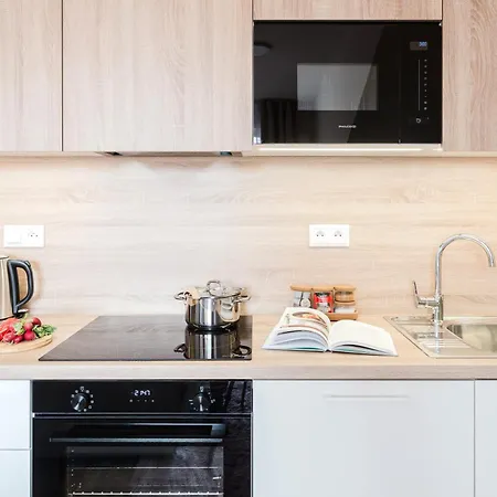 Apartment Days - Modern With Ac Near King's Park *