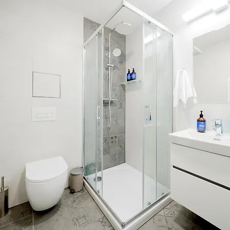 Apartment Days - Modern With Ac Near King's Park *